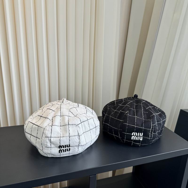 Miumiu beret 083002